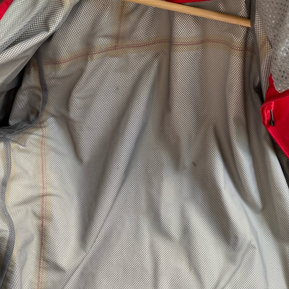 SALE🎈 Henry Lloyd Red Hooded Yachting Jacket with Gray Lining - Picture 4 of 17